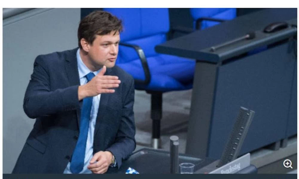 Το κόμμα της Μέρκελ έχασε έναν άλλο βουλευτή λόγω εμπλοκής του σε διαφθορά με τα Σκόπια